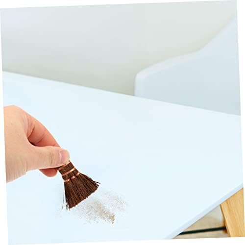 Mini Palm Broom for Tea Ceremony and Desk Cleaning 1