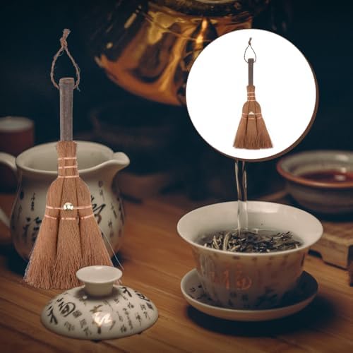 Ipetboom Mini Palm Broom - Natural Hand Broom for Small Spaces