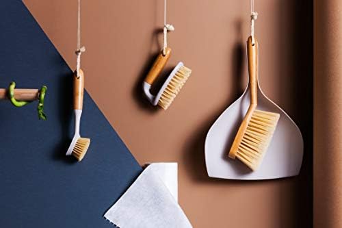 ECONATURAL by York Eco Natural Brush 120cm Black