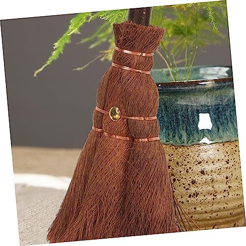 WHAMVOX Handmade Palm Fiber Duster with Bamboo Handle 1