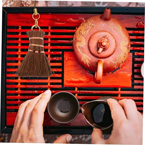 ERINGOGO Compact Hand Broom for Tea Ceremony and Desk Cleaning 1