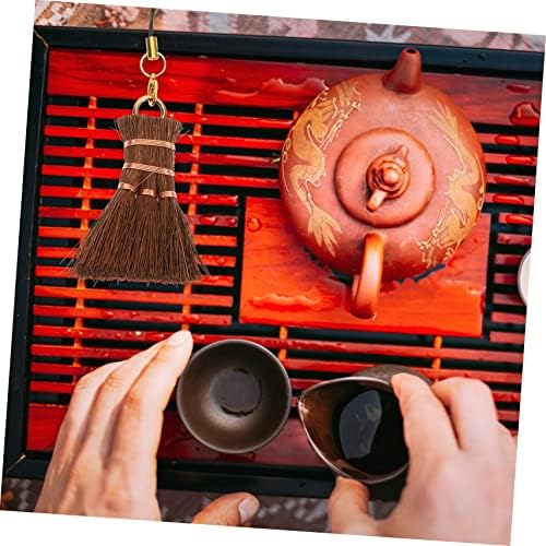 Mini Hand Broom with Ergonomic Handle for Tea Ceremony and Daily Cleaning